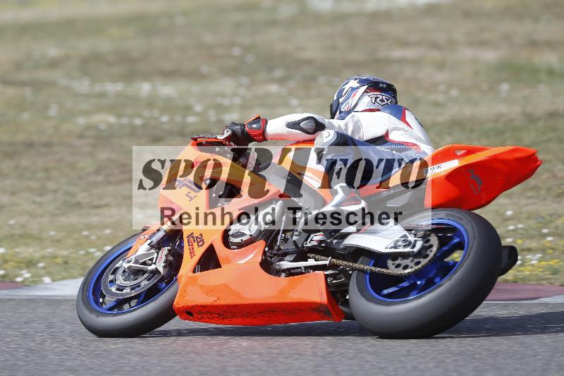 /37 09.08.2026  Pluess Motosport ADR/Freies Fahren/154